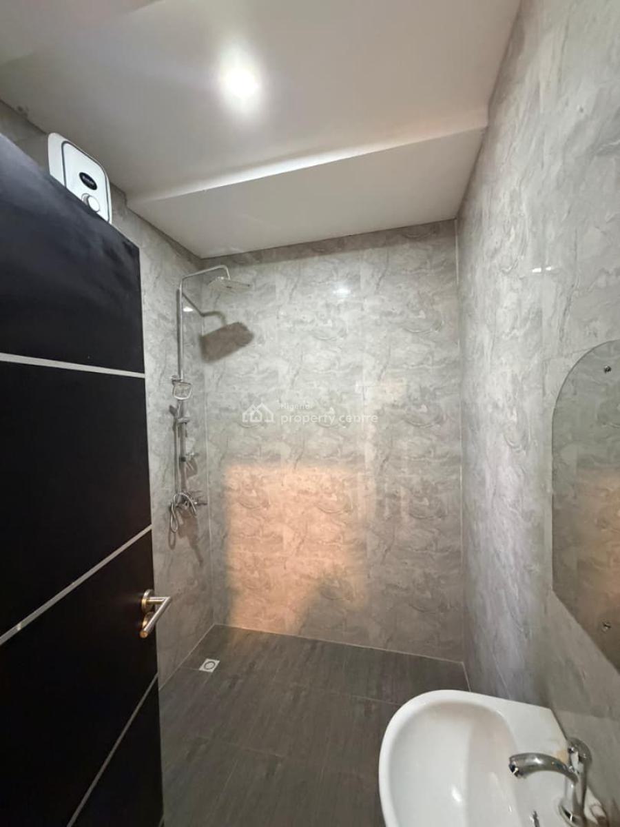 a 4 Bedroom Semi Detached Duplex, Carlton Gate Estate, Akobo., Ibadan, Oyo, House for Sale