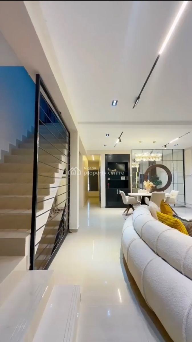 Luxurious Premium 3 Bedroom with Swimming Pool and Snooker Board, Banana Island, Ikoyi, Lagos, Flat / Apartment Short Let