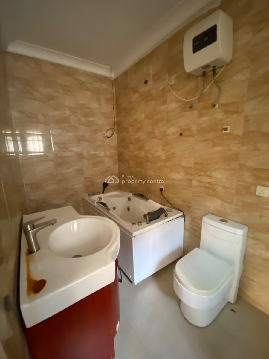 Superb One Bedroom Shared Apartment ( Masters), Chevron, Lekki, Lagos, House for Rent