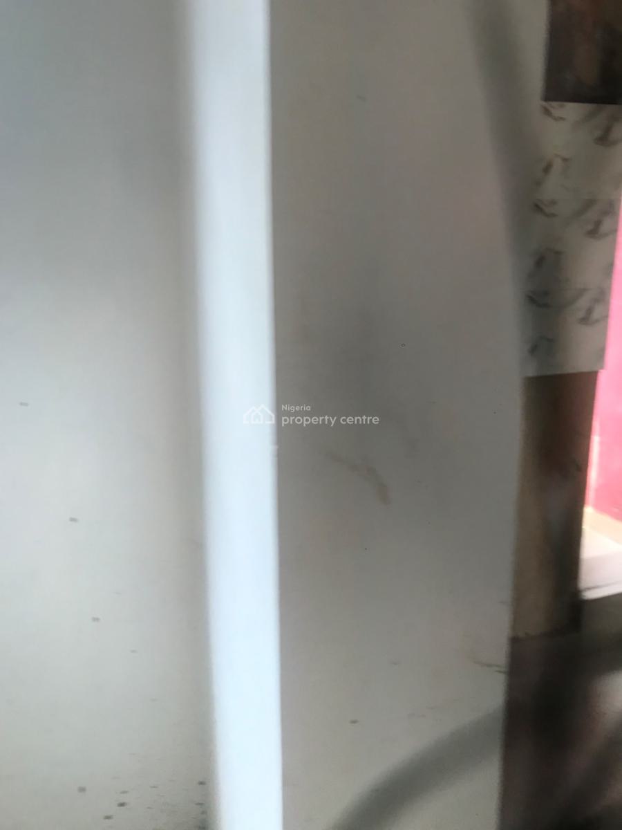 Room Self, Shiro, Fadeyi, Shomolu, Lagos, Self Contain (single Rooms) for Rent