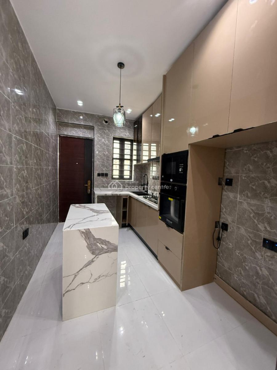 2 Bedrooms Flats, Ologolo Estate, Lekki, Lagos, Flat / Apartment for Sale