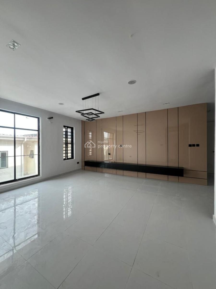 2 Bedrooms Flats, Ologolo Estate, Lekki, Lagos, Flat / Apartment for Sale