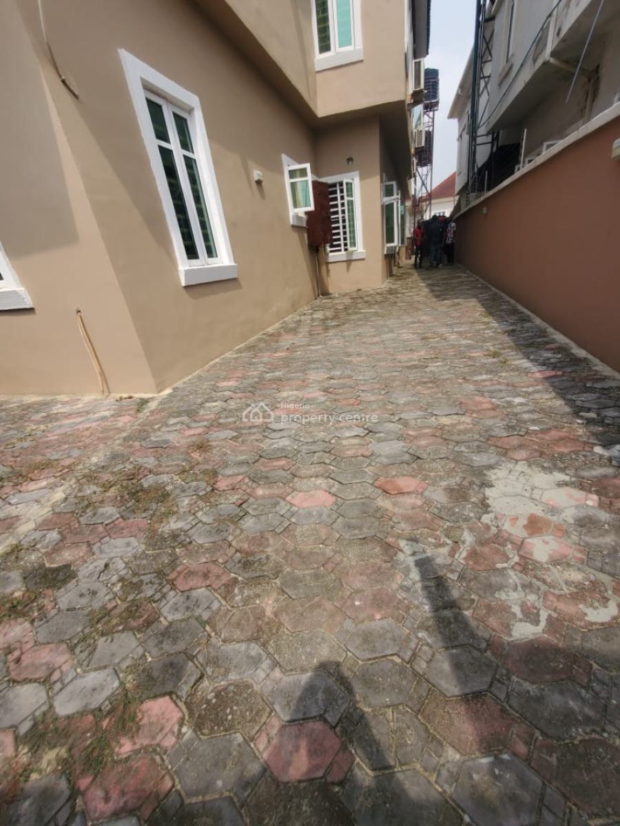 a Spacious Bq in a Serene Secure Estate Code to Access Estate, Lekki County, Lekki, Lagos, Self Contain (single Rooms) for Rent