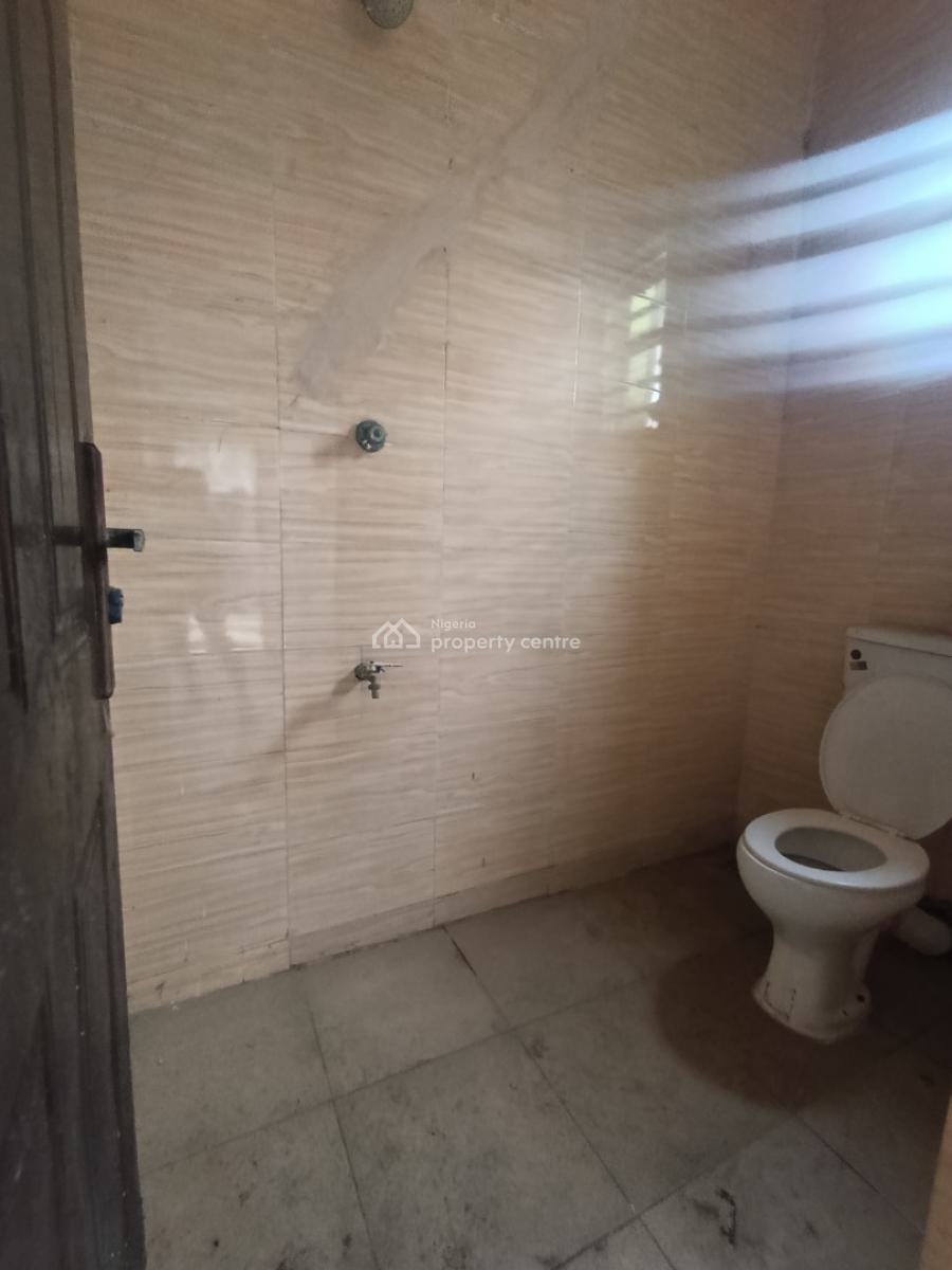 a Spacious Bq in a Serene Secure Estate Code to Access Estate, Lekki County, Lekki, Lagos, Self Contain (single Rooms) for Rent