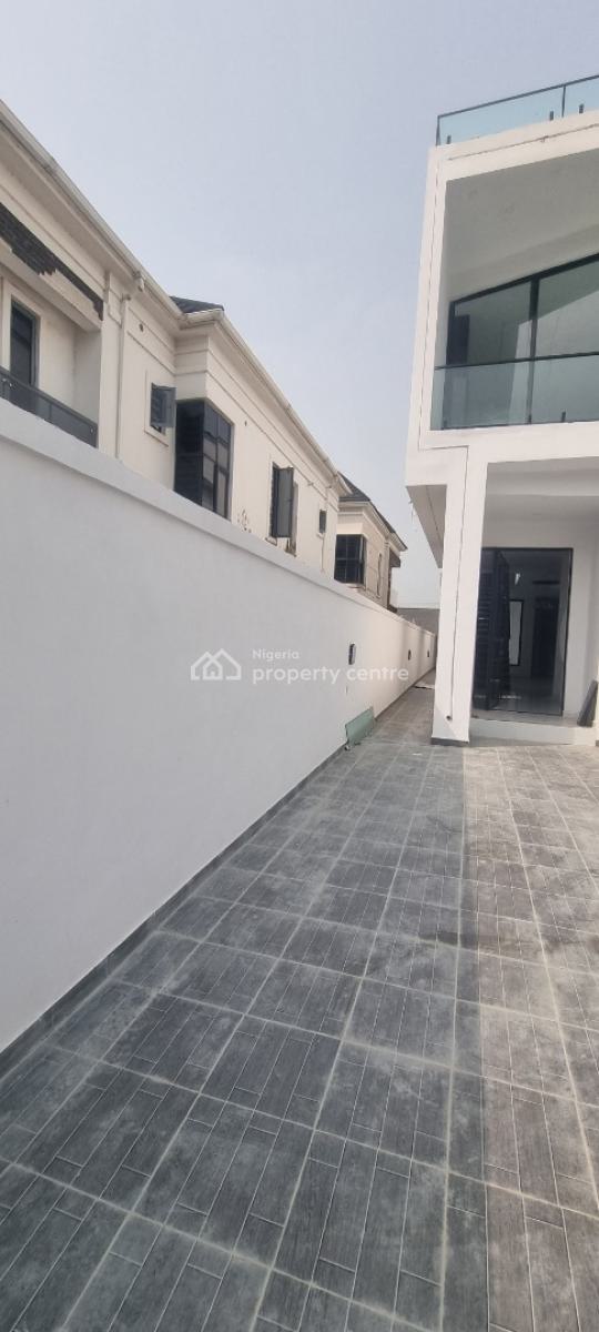 Very Large and Spacious Luxury 5 Bedroom Fully Detached Duplex, Lekki, Lagos, Detached Duplex for Sale