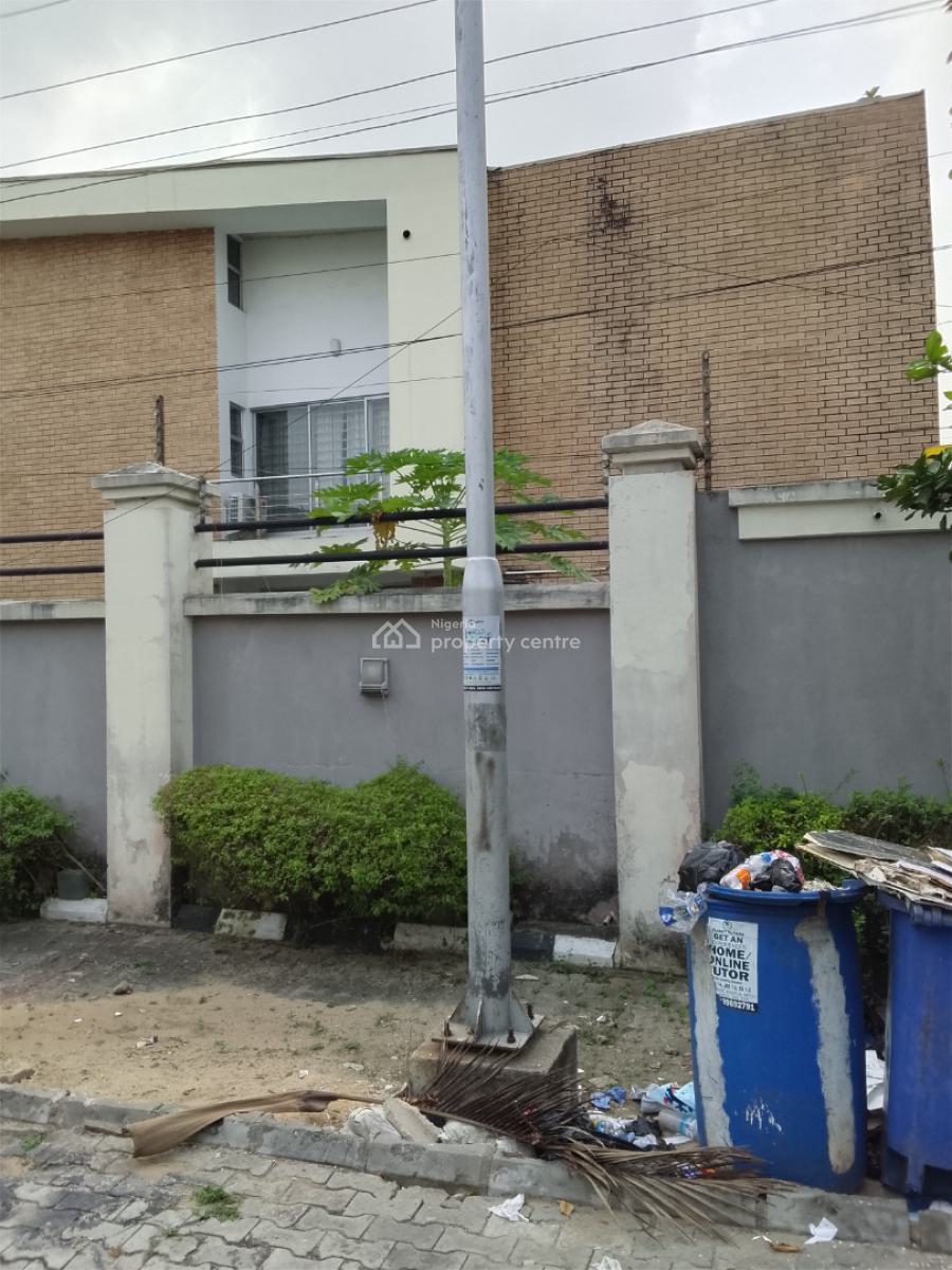 Well Manage 4 Bedroom Terrace, Lekki Phase 1, Lekki, Lagos, Terraced Duplex for Rent