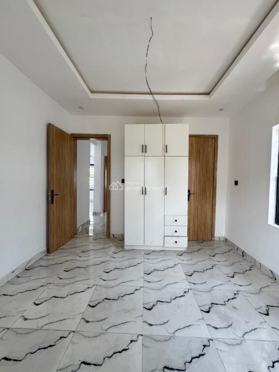 Luxury Built 2 Bedroom Apartment, Ajah, Lagos, Flat / Apartment for Sale