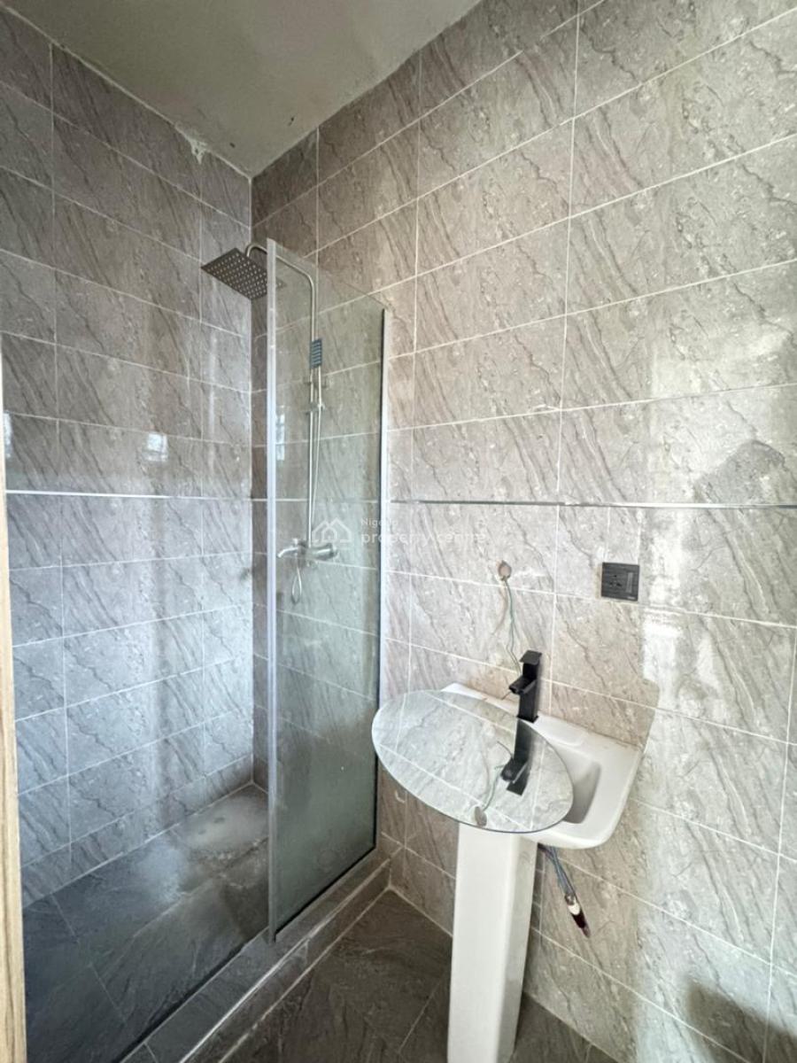 Luxury Built 2 Bedroom Apartment, Ajah, Lagos, Flat / Apartment for Sale