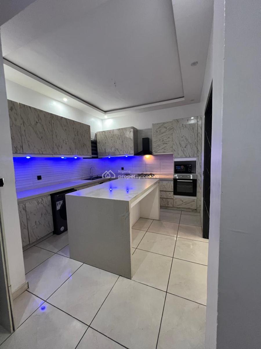 Luxury 3 Bedroom Apartment with Excellent Facilities, Chevron Conservation Drive, Lekki, Lagos, Flat / Apartment for Rent