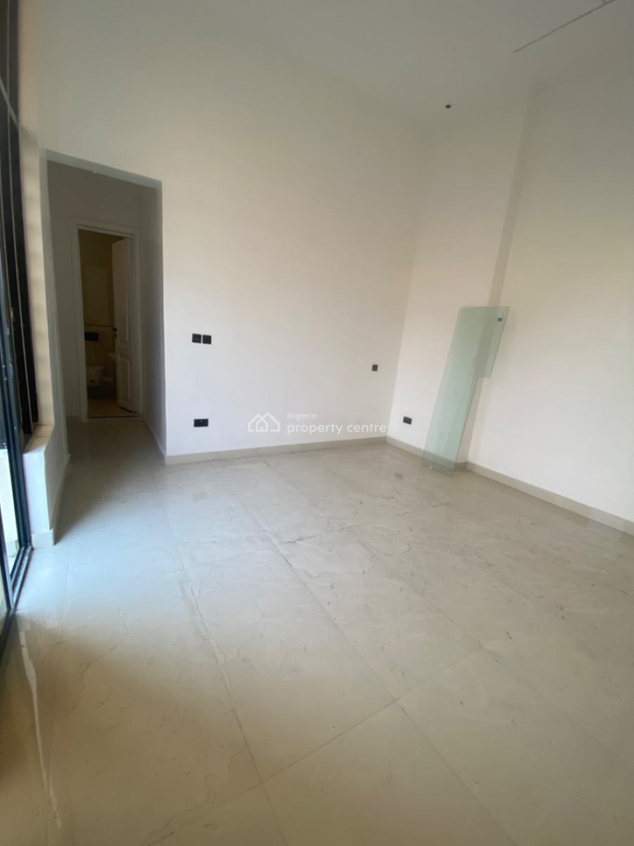 Luxury 3 Bedroom Apartment, Lekki Phase 1, Lekki, Lagos, Flat / Apartment for Sale