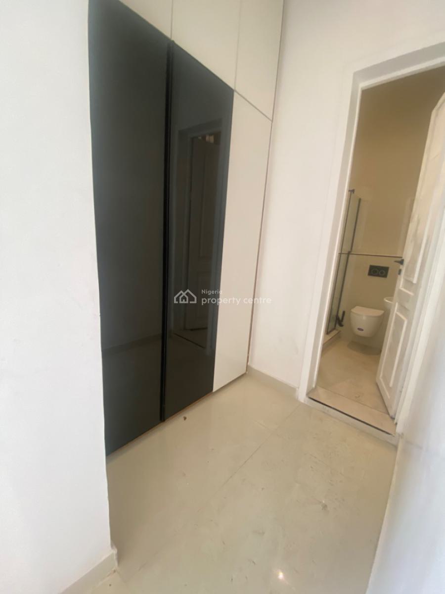 Luxury 3 Bedroom Apartment, Lekki Phase 1, Lekki, Lagos, Flat / Apartment for Sale