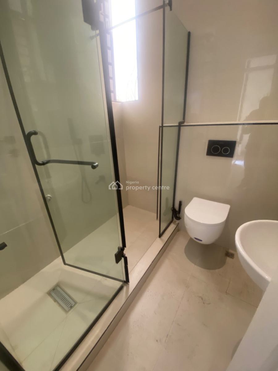 Luxury 3 Bedroom Apartment, Lekki Phase 1, Lekki, Lagos, Flat / Apartment for Sale