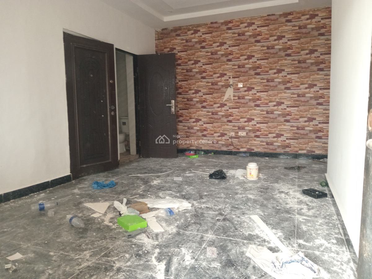 Spacious Room and Parlour Upstairs with 2 Toilet, Ogombo, Ajah, Lagos, Mini Flat (room and Parlour) for Rent