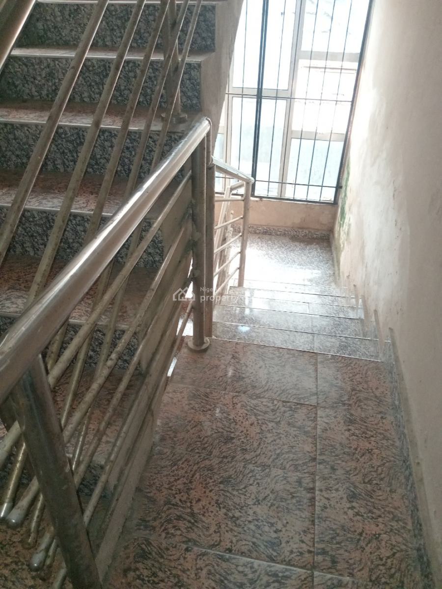 Spacious Room and Parlour Upstairs with 2 Toilet, Ogombo, Ajah, Lagos, Mini Flat (room and Parlour) for Rent