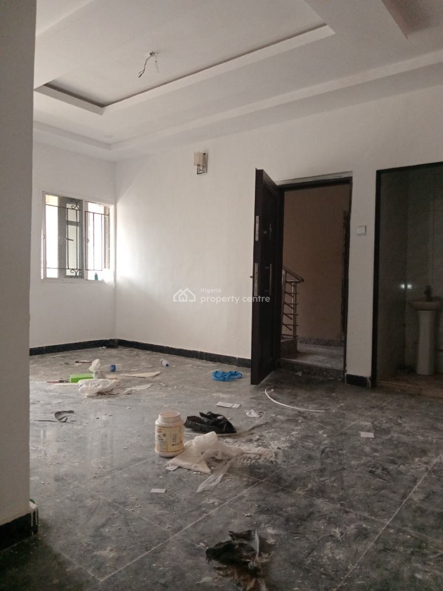 Spacious Room and Parlour Upstairs with 2 Toilet, Ogombo, Ajah, Lagos, Mini Flat (room and Parlour) for Rent