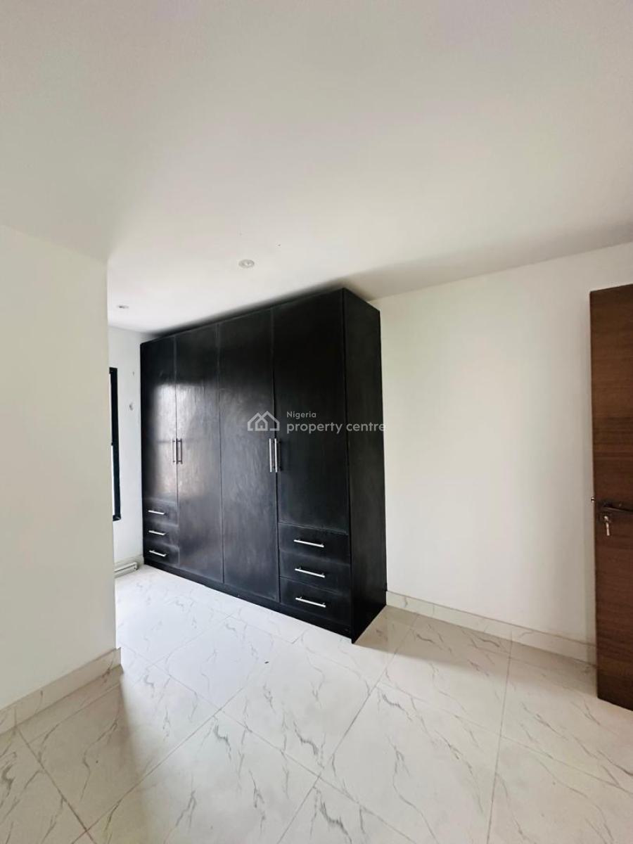 Neatly Built 2 Bedroom Apartment with Elevator, Ikoyi, Lagos, Flat / Apartment for Rent