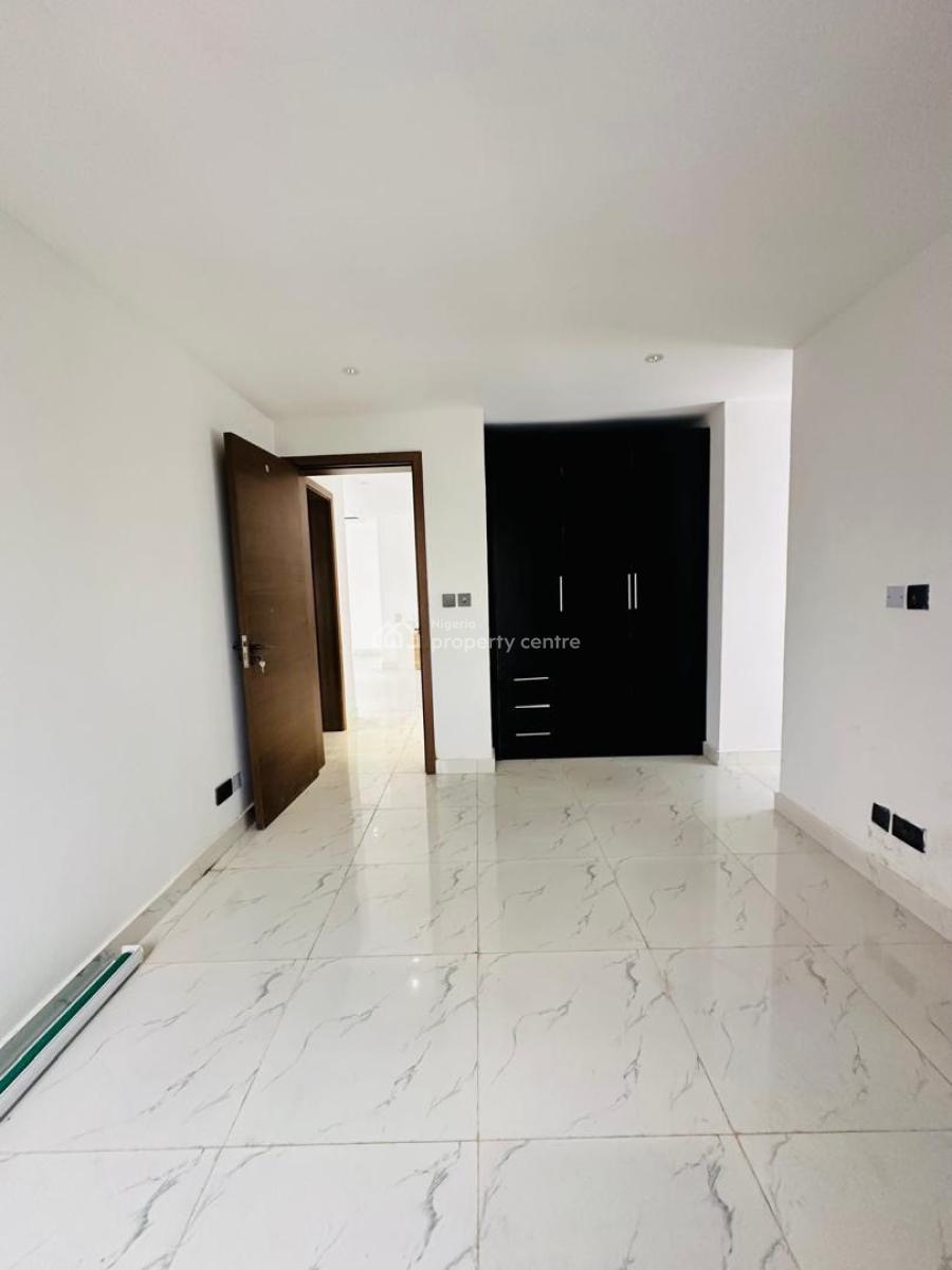 Neatly Built 2 Bedroom Apartment with Elevator, Ikoyi, Lagos, Flat / Apartment for Rent