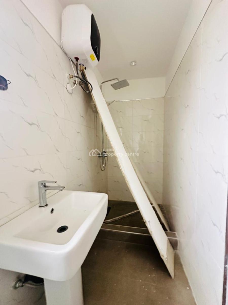 Neatly Built 2 Bedroom Apartment with Elevator, Ikoyi, Lagos, Flat / Apartment for Rent