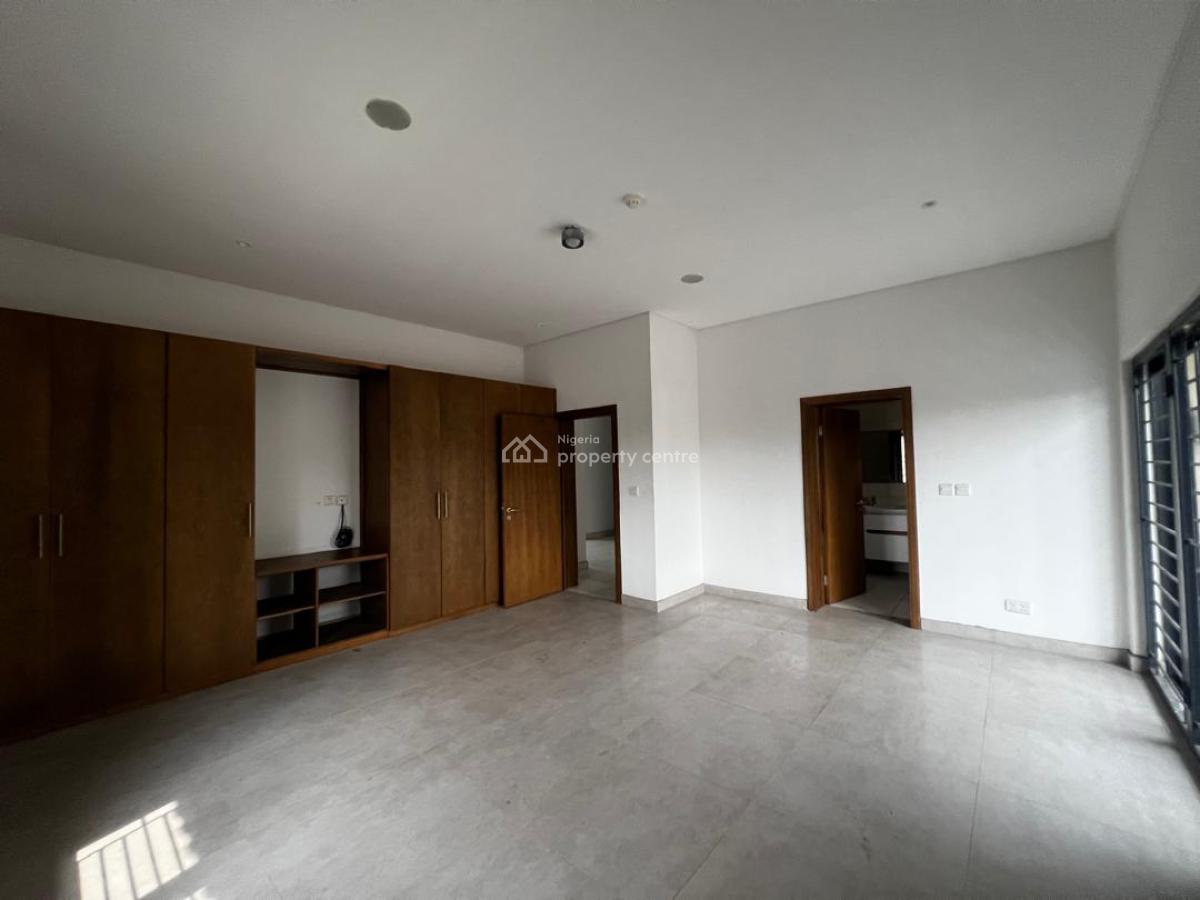 5 Bedroom Semi Detached Duplex with a Room Boys Quarter, Lekki Phase 1, Lekki, Lagos, Semi-detached Duplex for Rent