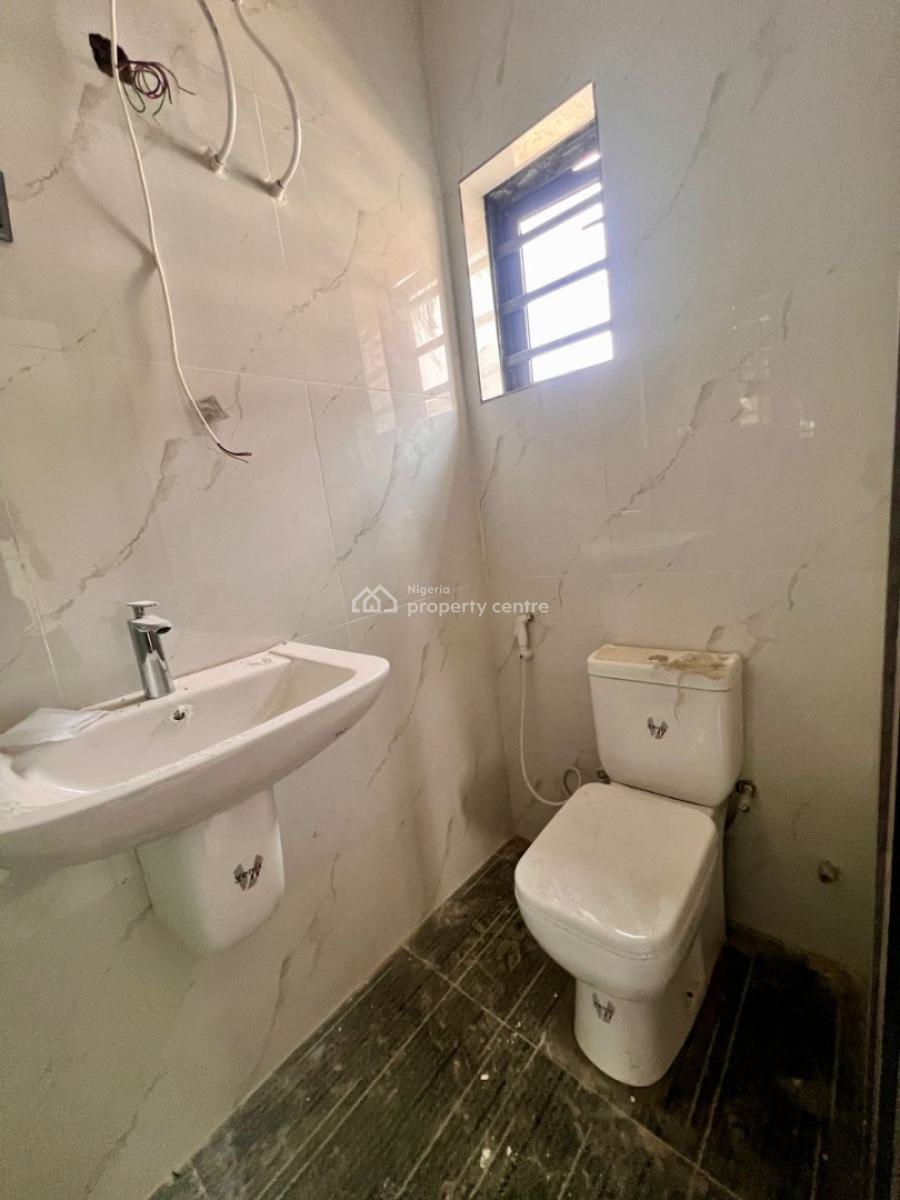 Fully Detached 4 Bedroom Duplex with a Room Bq and a Separate 2 Rooms, Aerodrome Gra, Samonda, Ibadan, Oyo, House for Sale