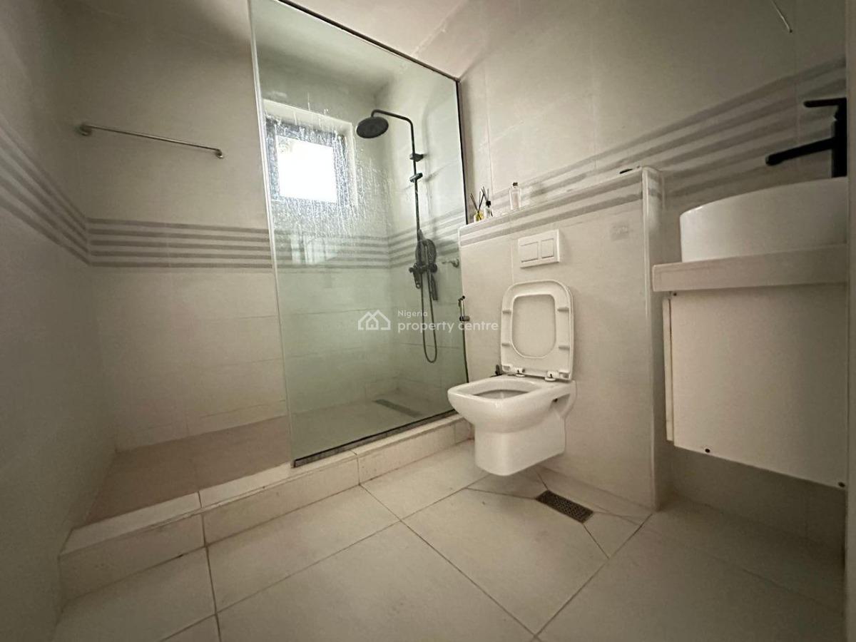 4-bedroom Terrace in Lekki, Ikate, Lekki, Lagos, Flat / Apartment for Rent