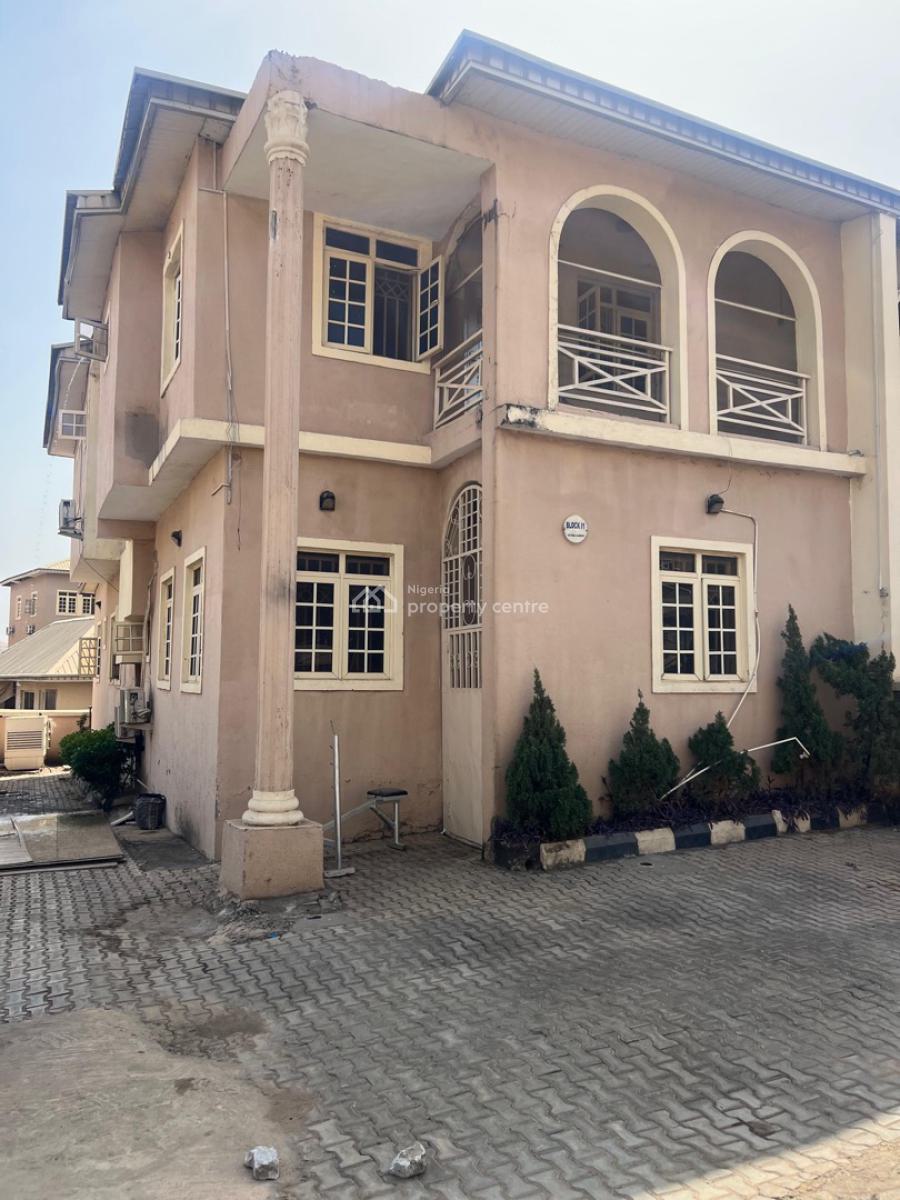 Spacious 4 Bedroom Semi Detached Duplex,bq, in an Estate, Mabushi, Abuja, Semi-detached Duplex for Rent