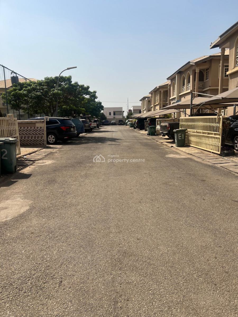 Spacious 4 Bedroom Semi Detached Duplex,bq, in an Estate, Mabushi, Abuja, Semi-detached Duplex for Rent