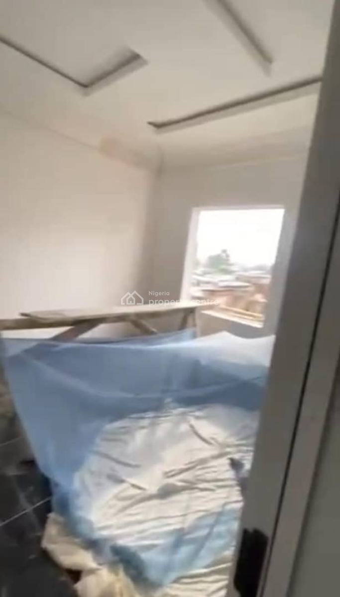 Brand New 2 Bedroom Flat, Iwaya, Yaba, Lagos, Flat / Apartment for Rent