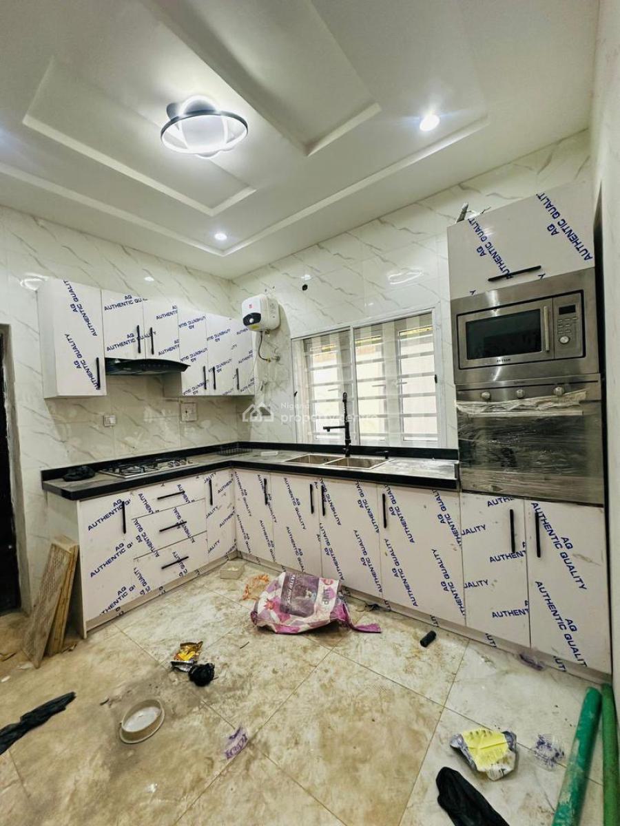 5 Bedroom Fully Detached Duplex with Bq, Omole Phase 2, Ikeja, Lagos, Detached Duplex for Sale
