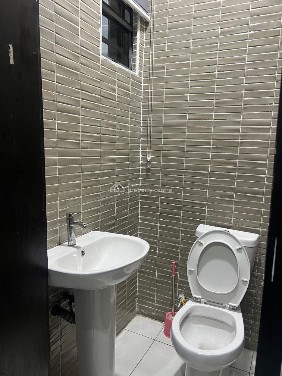 Luxury 2 Bedroom Apartment with Excellent Facilities, Oral Estate, Lekki, Lagos, Flat / Apartment for Rent