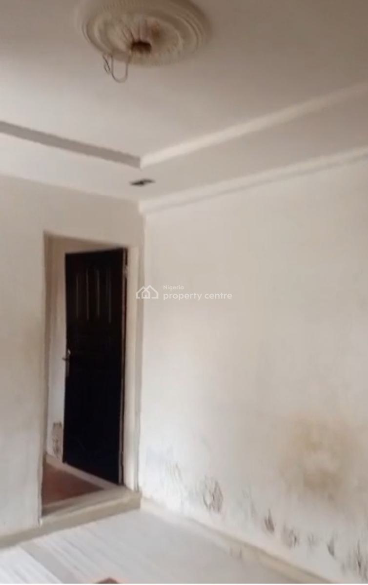 Decent Mini Upflat, Ifako, Gbagada, Lagos, Mini Flat (room and Parlour) for Rent