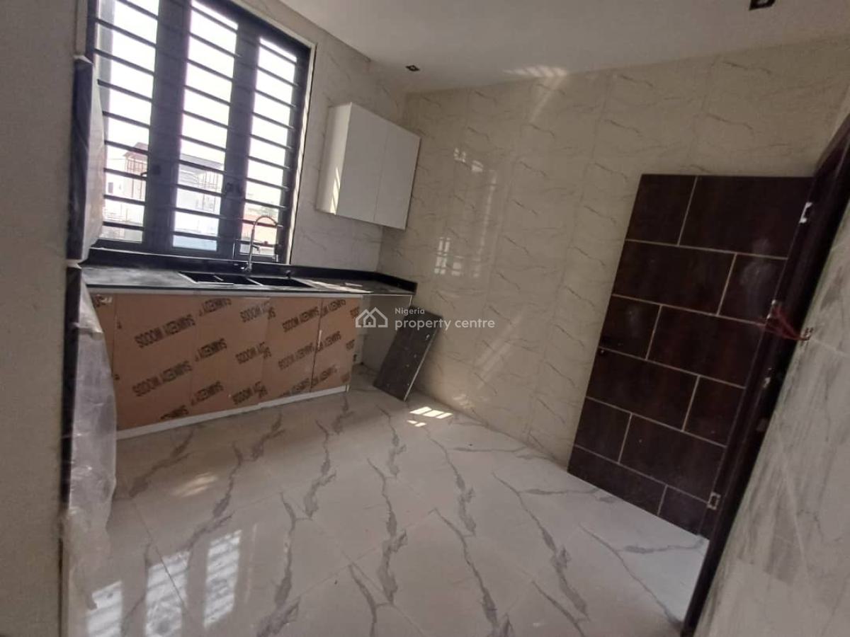 Newly Built 3 Bedroom Apartment with a Bq, Lekki Phase 1, Lekki, Lagos, Flat / Apartment for Rent