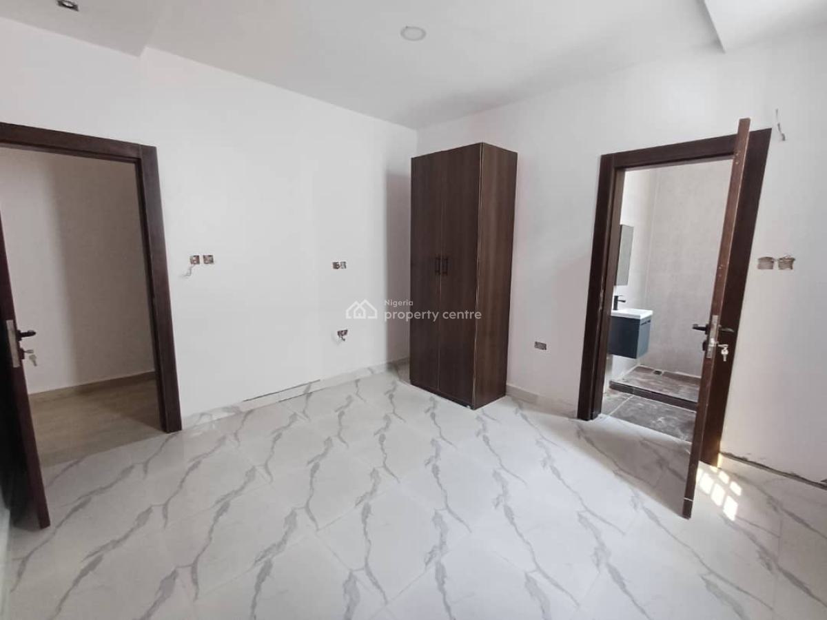 Newly Built 3 Bedroom Apartment with a Bq, Lekki Phase 1, Lekki, Lagos, Flat / Apartment for Rent