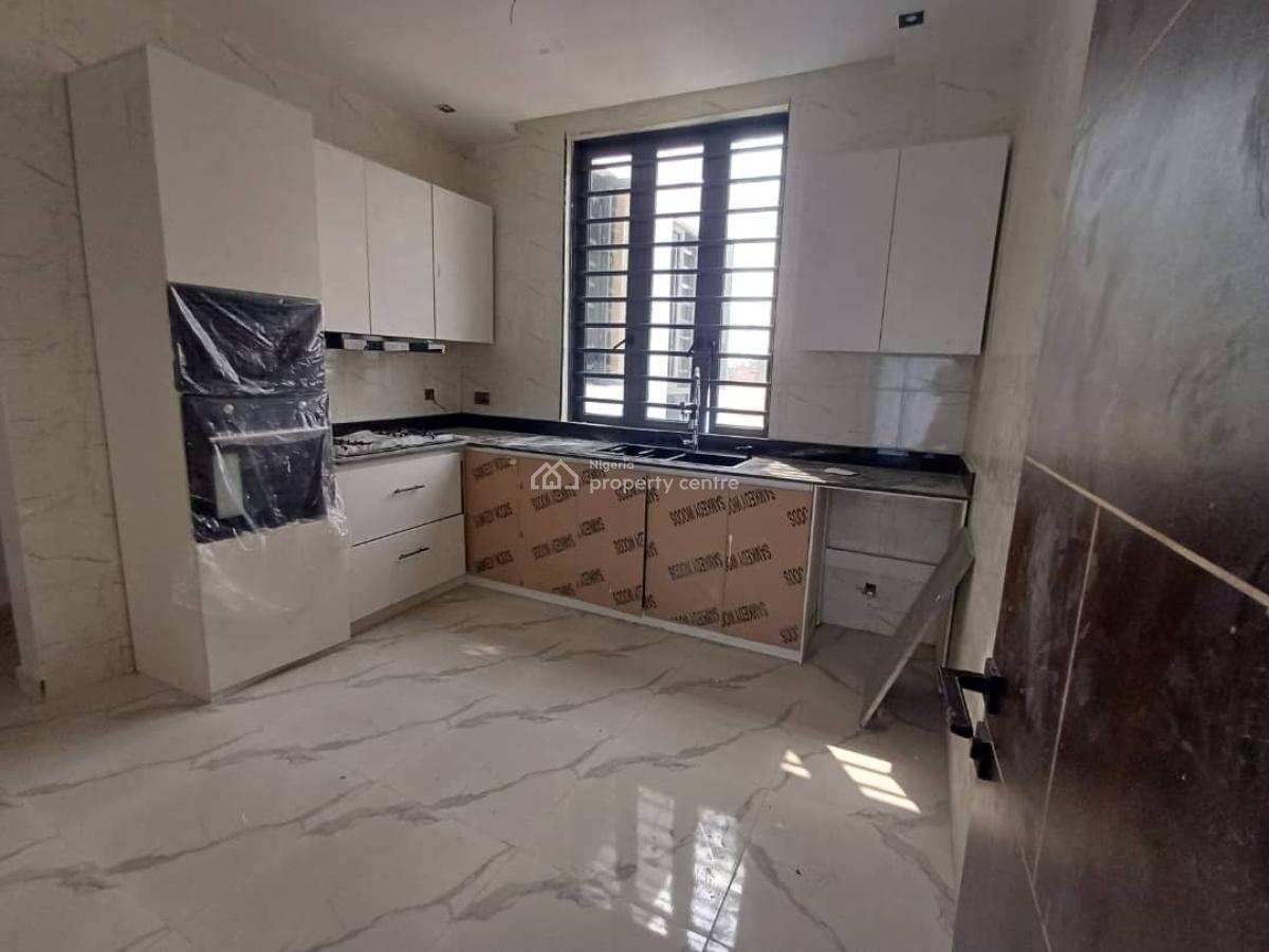 Newly Built 3 Bedroom Apartment with a Bq, Lekki Phase 1, Lekki, Lagos, Flat / Apartment for Rent