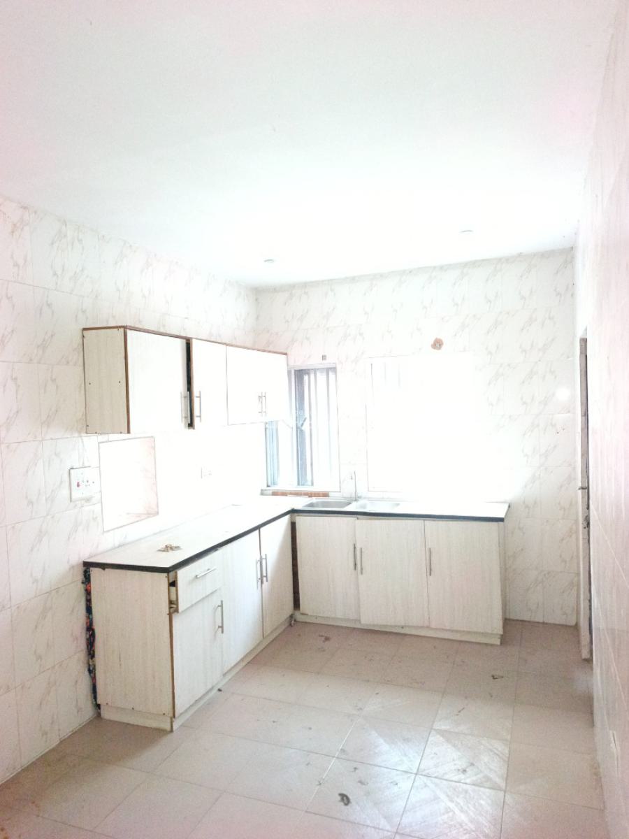 Smart Spacious 4 Bedrooms Terrace Duplex, Abraham Adesanya Axis, Ajah, Lagos, Terraced Duplex for Rent