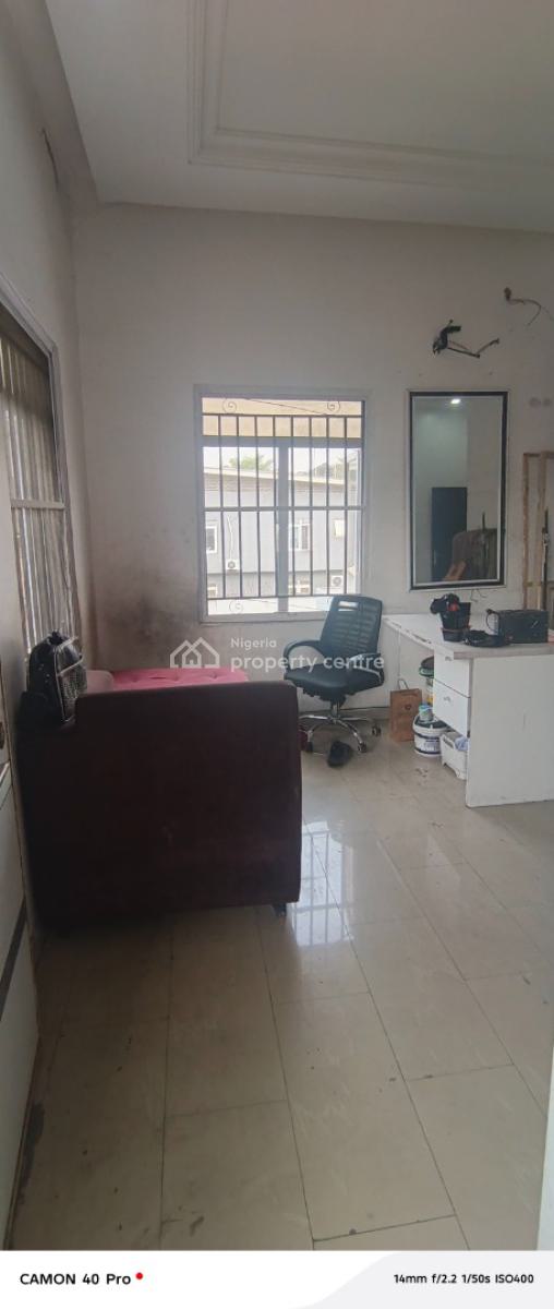 Room. Upstairs in Chevy View Estate, Chevy View Estate, Lekki, Lagos, Self Contain (single Rooms) for Rent