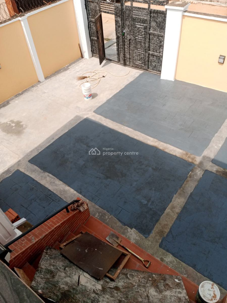 Newly & Beautifully Refurbished Old Spacious 5 Bedroom Duplex + Bq, Unilag Estate Gra, Gra Phase 1, Magodo, Lagos, Detached Duplex for Rent