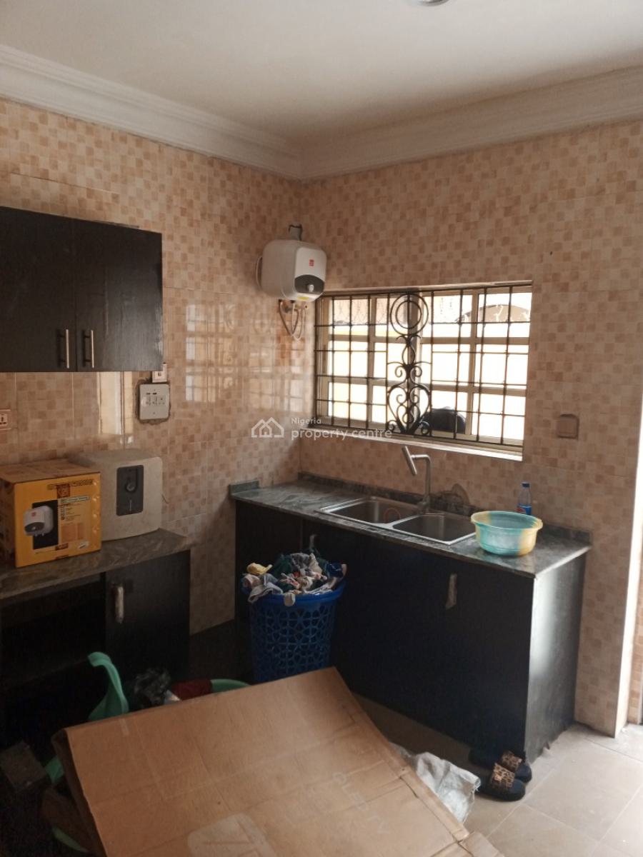Newly & Beautifully Refurbished Old Spacious 5 Bedroom Duplex + Bq, Unilag Estate Gra, Gra Phase 1, Magodo, Lagos, Detached Duplex for Rent
