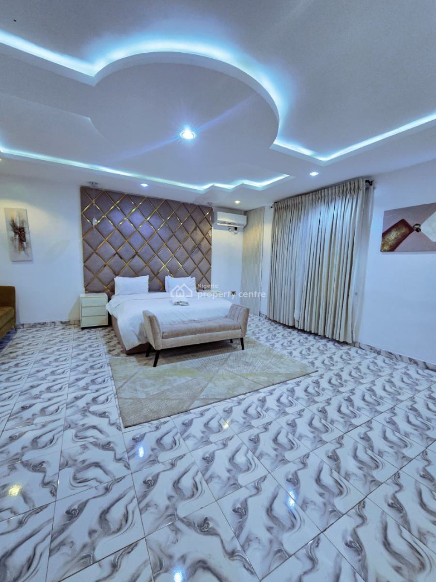 Luxury 2 Bedroom  Apartment, Gra Phase 2, Magodo, Lagos, Flat / Apartment Short Let