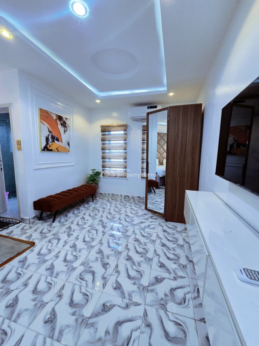 Luxury 2 Bedroom  Apartment, Gra Phase 2, Magodo, Lagos, Flat / Apartment Short Let