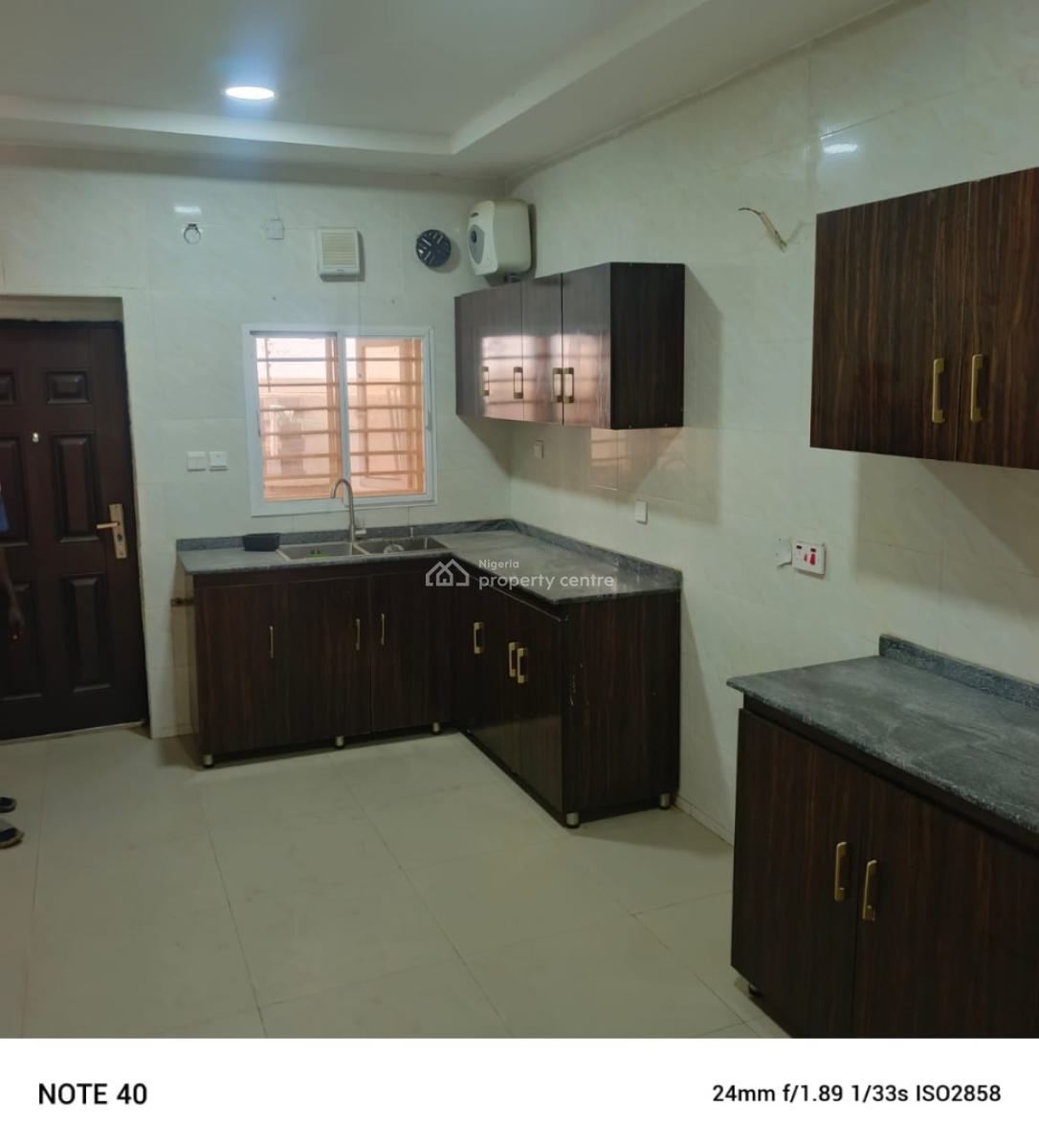 Luxury and Spacious 4 Bedrooms Duplex with Bq, Wuye Main., Wuye, Abuja, Terraced Duplex for Rent
