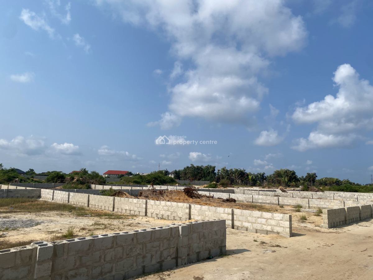 Premium Land Off Expressway, Iberekodo, Ibeju Lekki, Lagos, Residential Land for Sale