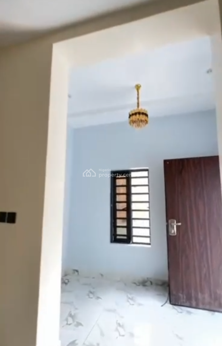 5beds Fully Finished Terrace  Duplex, Gaduwa, Abuja, Terraced Duplex for Sale