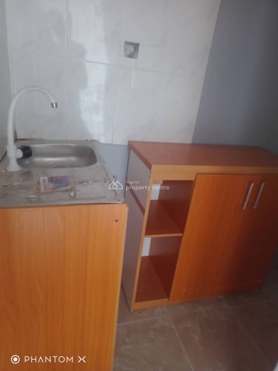 Female Service Studios Apartment, Off Morris Street, Yaba, Lagos, Self Contain (single Rooms) for Rent