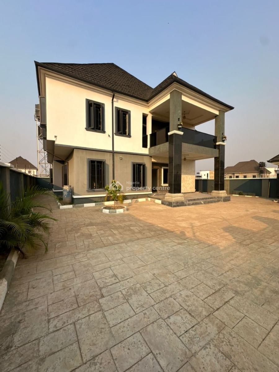 5bedroom Fully Detached Duplex in Lifecamp, Lifecamp, Life Camp, Abuja, Detached Duplex for Sale