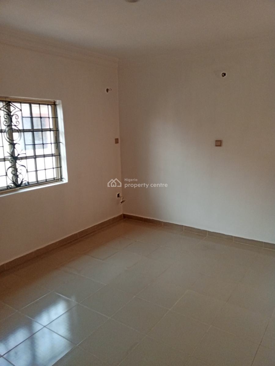 Lovely & Newly Refurbished 4 Spacious Bedroom Duplex + Bq, Unilag Estate Gra, Gra Phase 1, Magodo, Lagos, Detached Duplex for Rent