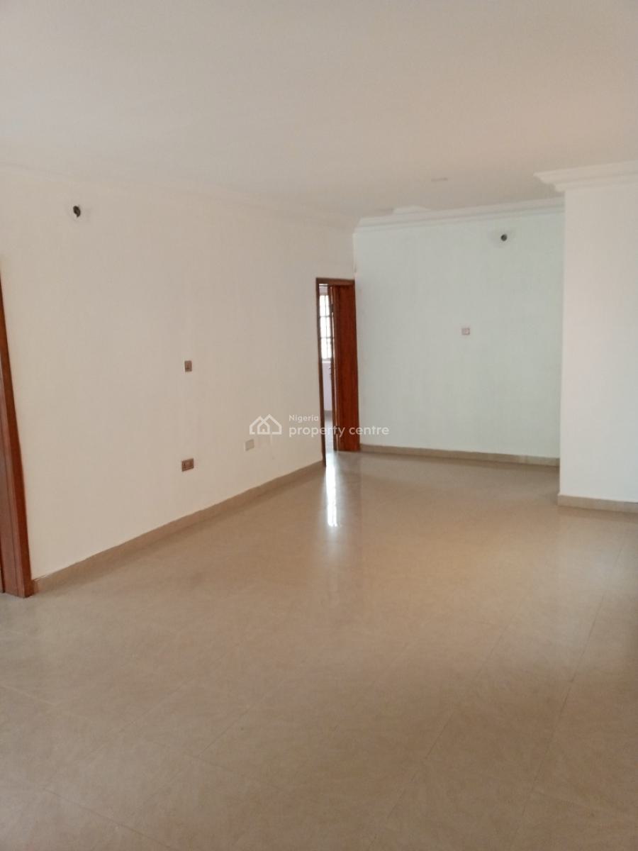 Lovely & Newly Refurbished 4 Spacious Bedroom Duplex + Bq, Unilag Estate Gra, Gra Phase 1, Magodo, Lagos, Detached Duplex for Rent