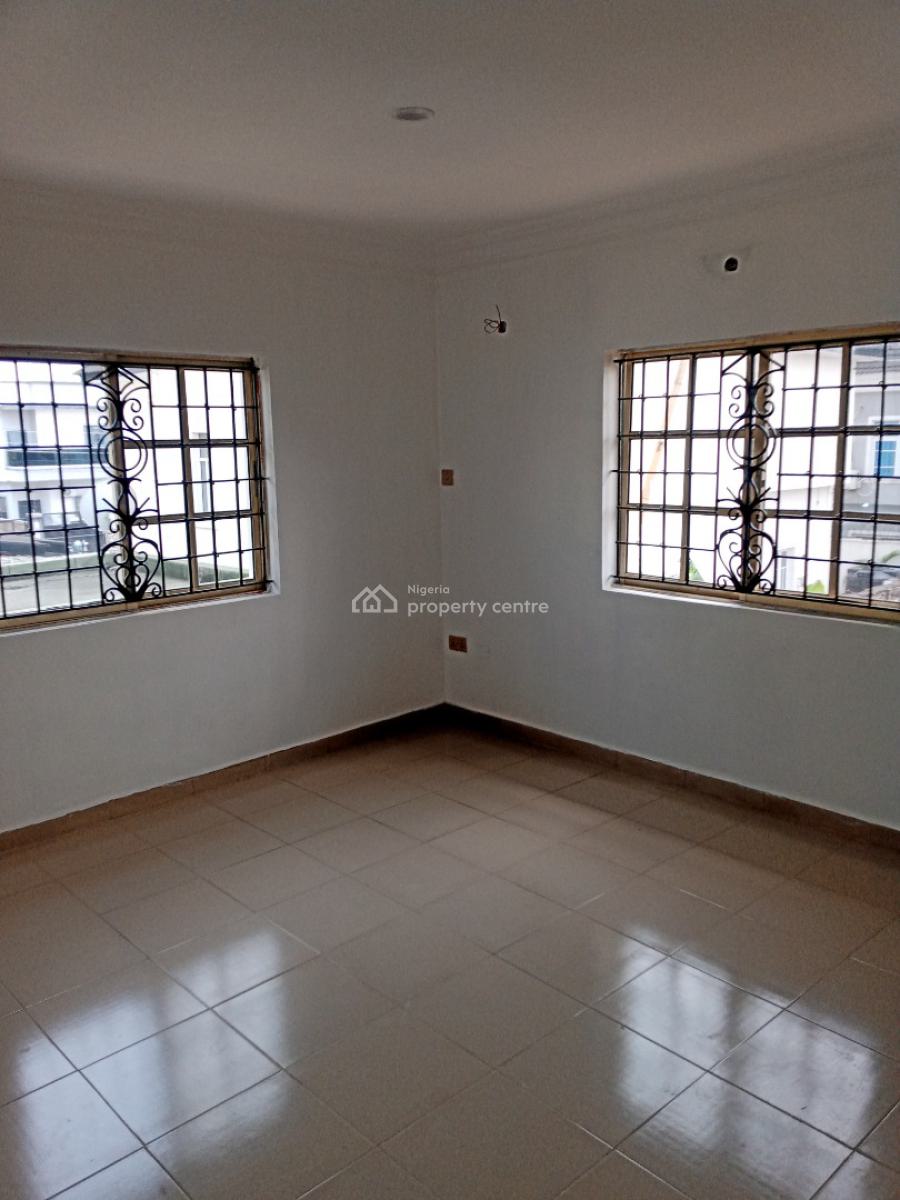 Lovely & Newly Refurbished 4 Spacious Bedroom Duplex + Bq, Unilag Estate Gra, Gra Phase 1, Magodo, Lagos, Detached Duplex for Rent