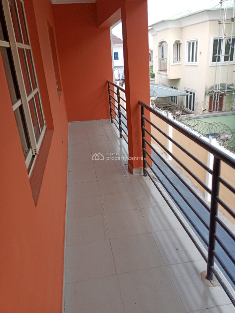 Lovely & Newly Refurbished 4 Spacious Bedroom Duplex + Bq, Unilag Estate Gra, Gra Phase 1, Magodo, Lagos, Detached Duplex for Rent
