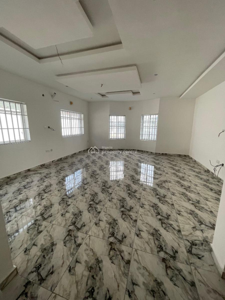 5 Bedroom Semi-detached House with 2 Room Bq, Abraham Adesanya, Ogombo, Ajah, Lagos, Semi-detached Duplex for Sale